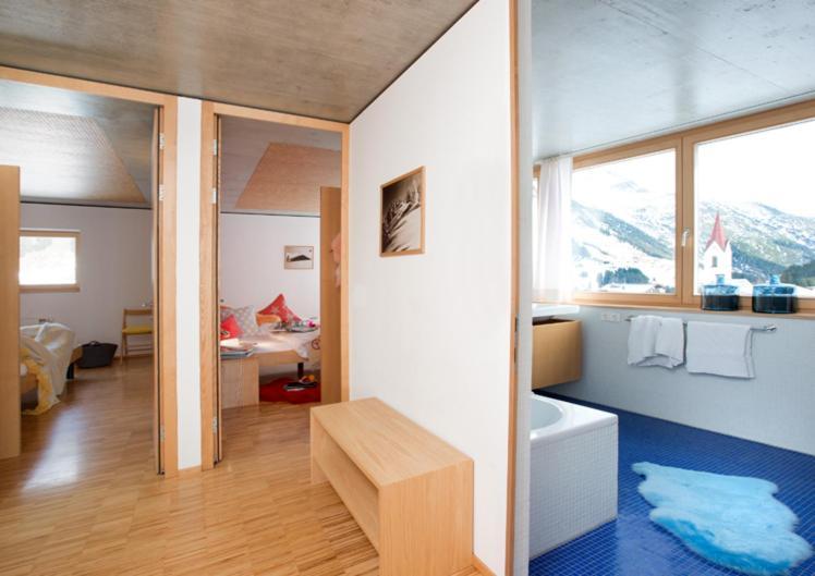 Berg:Doktr Appartements Warth  外观 照片